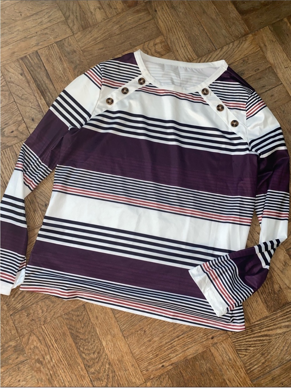 Purple striped top size Large. Purple shirt. Purple stripe shirt